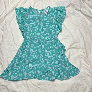 Girls dress